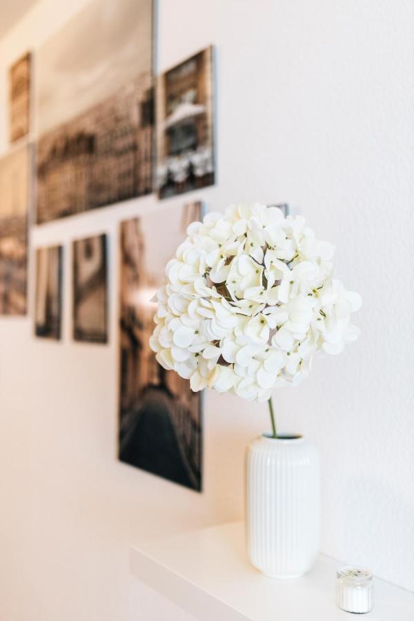 Modernes Stadt-Apartement Mitte บีเลอเฟล์ด ภายนอก รูปภาพ